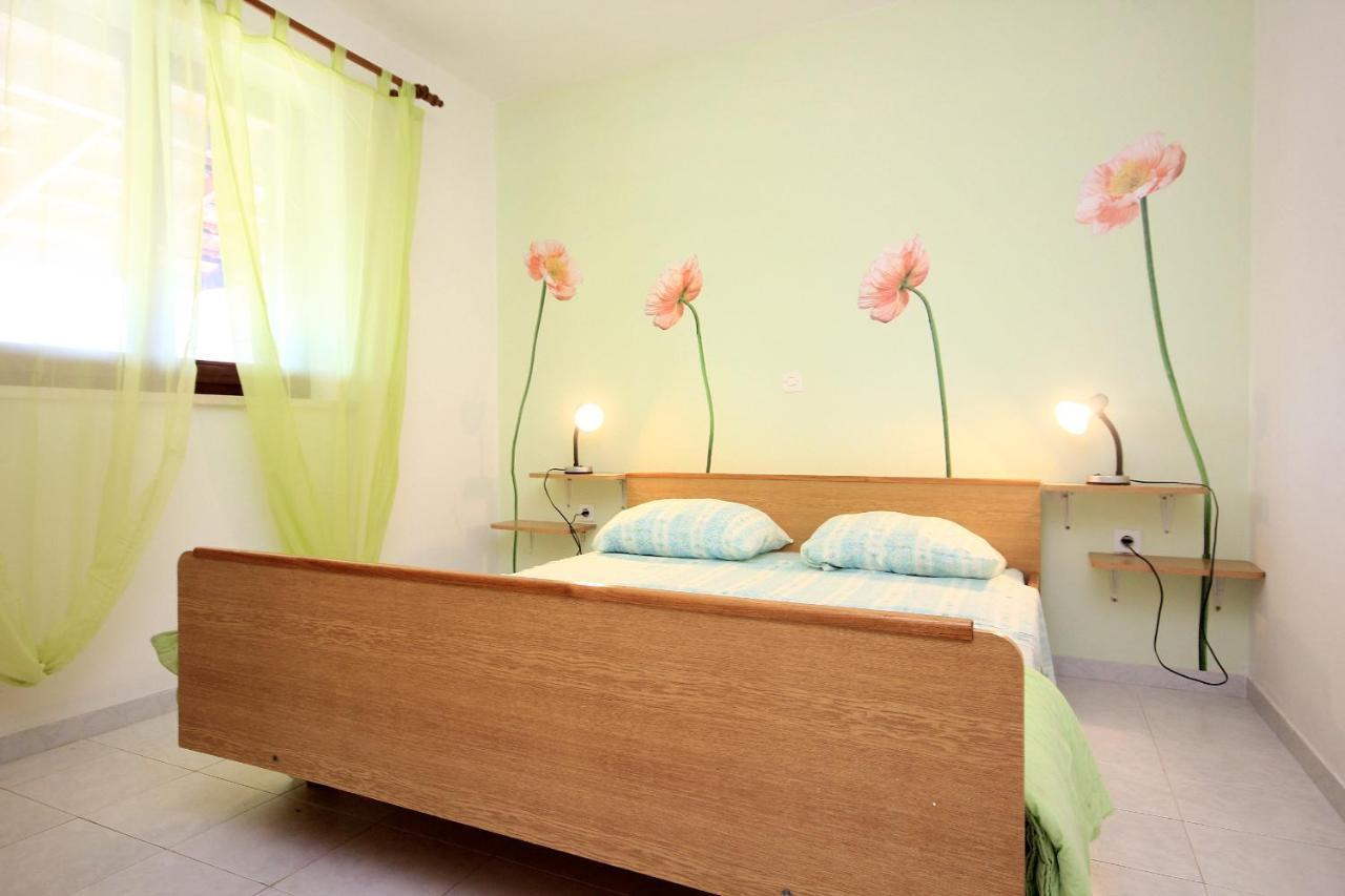 Apartment Tri Zala 174B Zrnovo エクステリア 写真